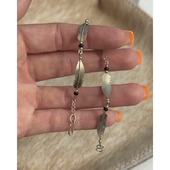 Native American SW Sterling Silver Feather Link Onyx Bracelet 7” - Picture 12 of 12